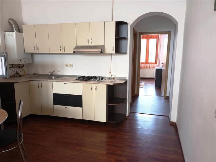 Apartament 2 camere in Ploiesti, zona ultracentrala - 4