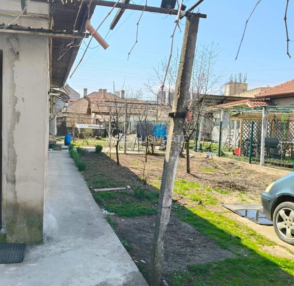 Casă de vânzare în zona 1 Mai – Târgu Jiu | Comision 0%  cumpărător - 2