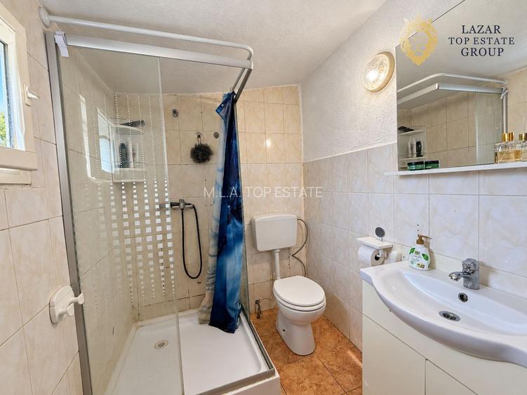 Casă 3 camere de vânzare în Grădiște