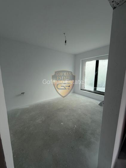 Casa de vanzare , 157 mp , Tomis Plus, terasa 15 mp, 2 locuri de parcare, teren - 5
