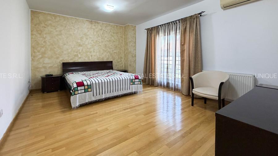 Pipera: Vila spatioasa cu 5 dormitoare si o curte de 350 mp ! - 13