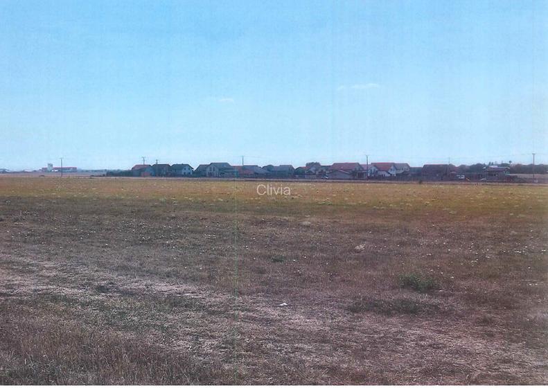 2 parcele de teren in suprafata de 9800 mp si 170.200 mp - 2