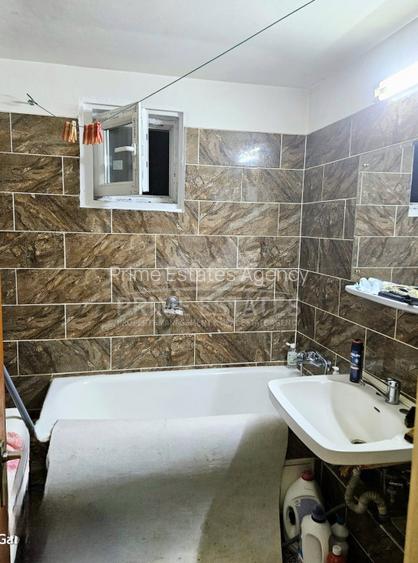 De vanzare apartament 4 camere  Teiul Doamnei -Lacul Tei - 7