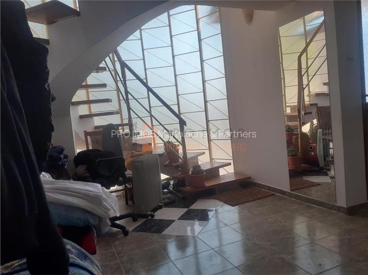 Casa de vacanta tip P+M zona Berca - 3