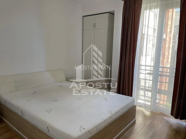 Apartament cu 2 camere ,de inchiriat, Zona Aradului - Complexul IRIS - 3
