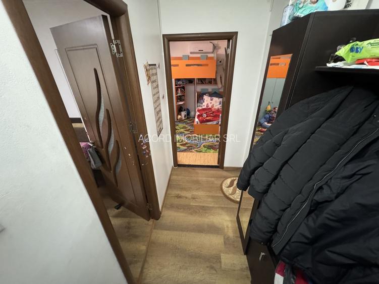 Apartament 3 camere zona Cet - 8