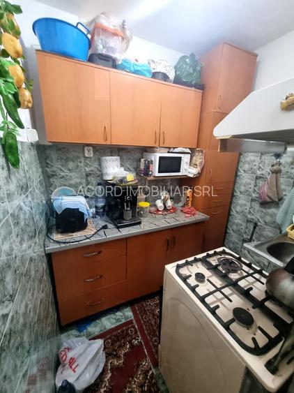 Piata CET  - garsoniera transformata in 2 camere - 10