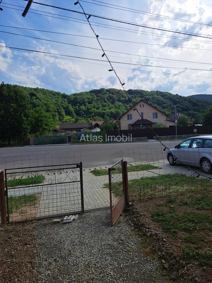 CASA NOUA PE UN NIVEL CU 4 CAMERE DOUA  BAI,LIVING, BUCATARIE  19 ARI TEREN - 22