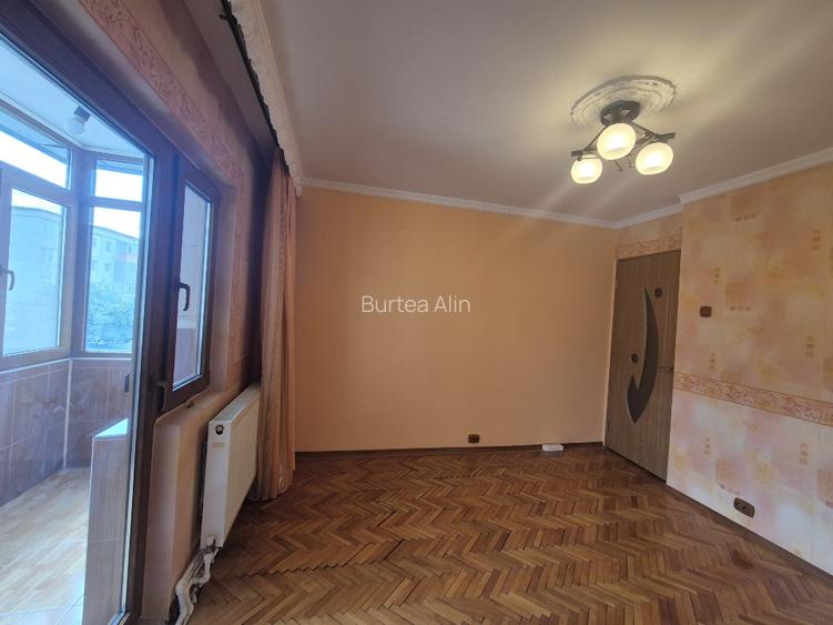 3 camere decomandat Calarasi - 2