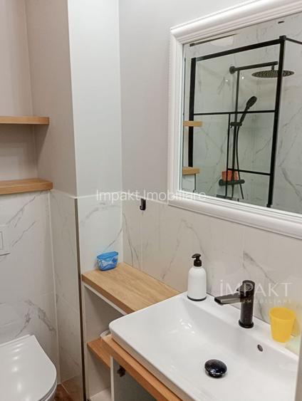 Apartament 3 camere la Cheie in zona Vivo ! - 12