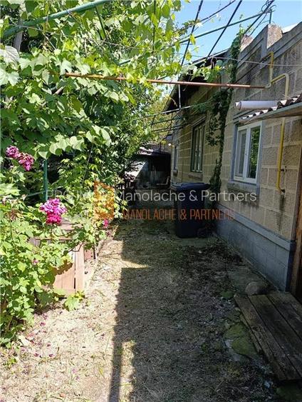 Casa tip parter + spatii comerciale Zona Garii - 19