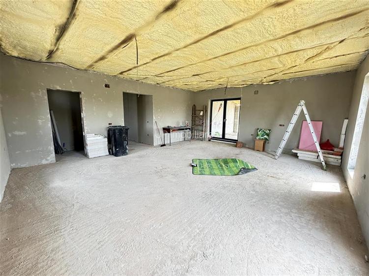 CASA PLAN PARTER | TEREN 800 MP | ACEES AUTO | ZONA OSORHEI | ORADEA - 10