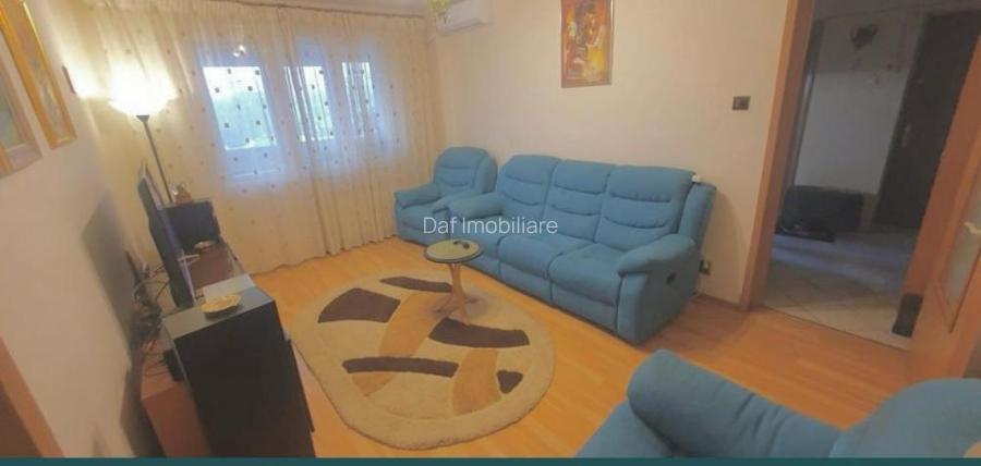119500 euro - 3camere- etaj 3 din 4 Gorjului - 7