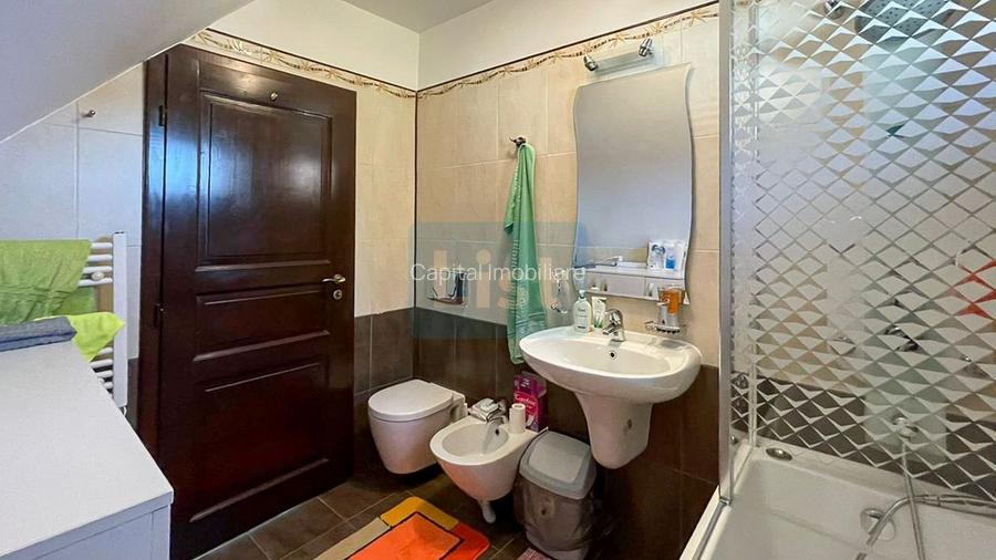 Casa utilata , refugiul perfect la poalele muntelui Semenic!  - 18