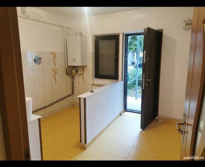Se vinde locuință formată din 2 camere parter Vaslui..  - 4