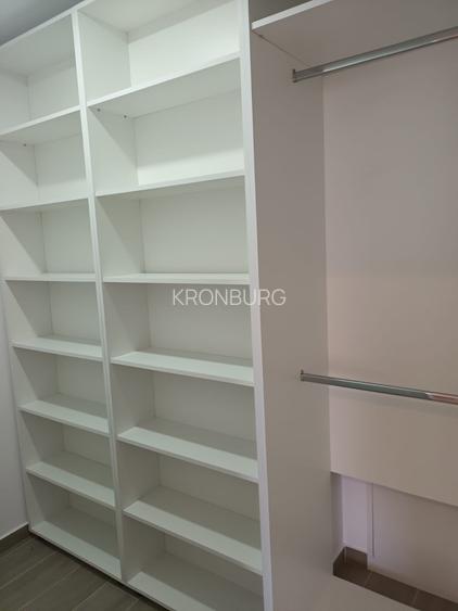 De inchiriat Apartament 4 camere - 4