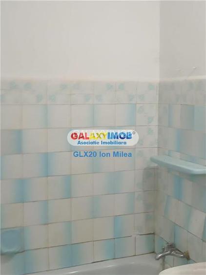 Vanzare apartament  2 camere zona  Margeanului - 4