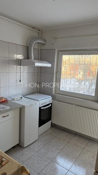 Garsoniera | Dr. Taberei - Dr. Sarii | Metrou - 4