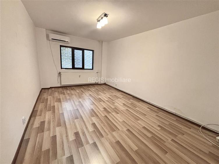 Garsoniera/spatiu comercial de vanzare parter | Sec 2 Pantelimon - 2