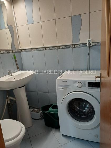 13 Septembrie Liceul Odobleja - 9