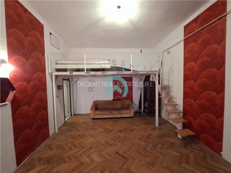 Garsoniera Republicii, Brasov - 2