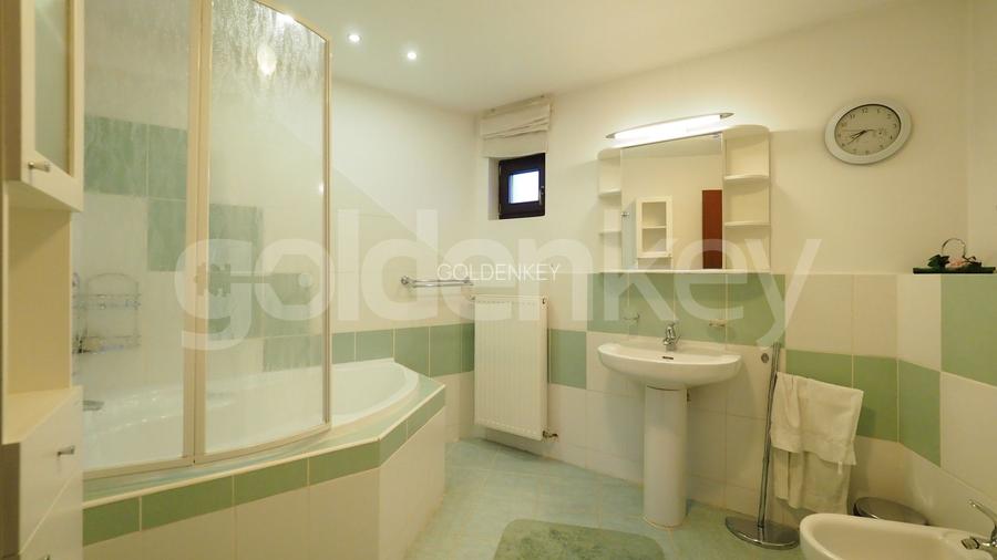 Vila spatioasa cu 1350mp teren - 20