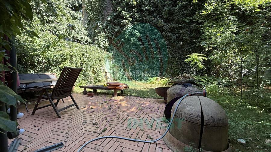 Apartament interbelic cu grădină și garaj - 13