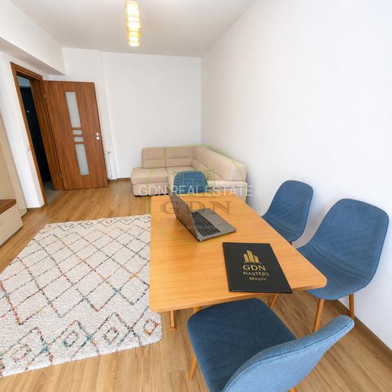 Vând/vânzare apartament 2 camere Tractorul Coresi Brașov Nicolae Labiș - 2
