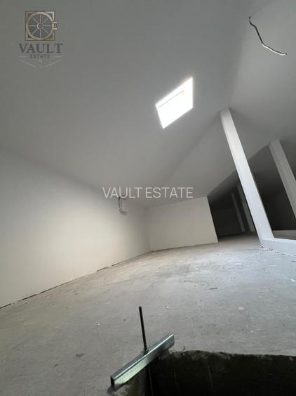 Casa   - Curte 351 MP - AN 2022 - Ciorogarla - 13