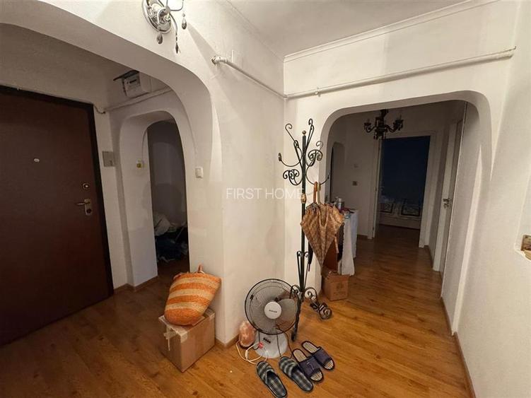 Apartament 4 camere, etaj 4, zona centrala - Tribunal - Hotel Vrancea - 14