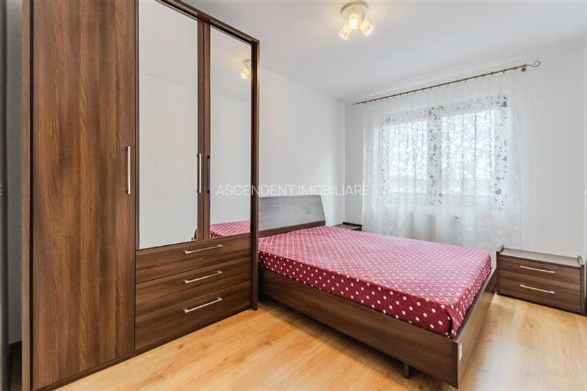 FILM!Apartament 3 camere,2 bai, decomandat,accesorizat,parcare privata,Tractorul - 6