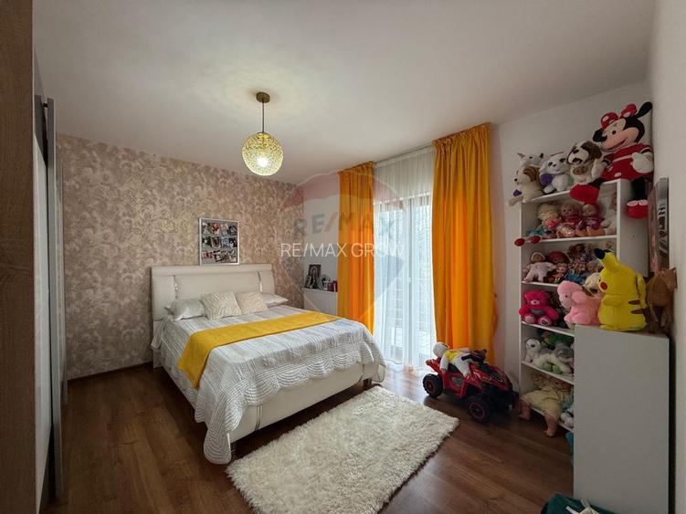 Vilă  cu 5 camere de vânzare în Șerbănești - 5