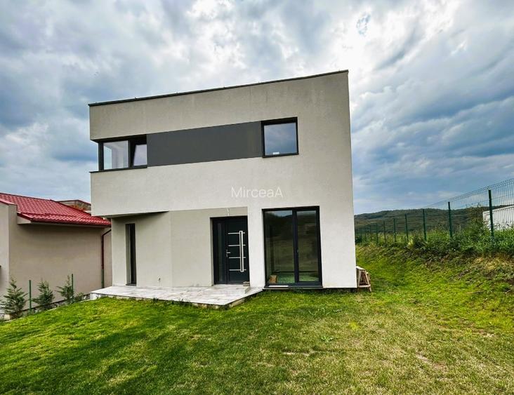 Proprietar vand Casa in BACIU ( langa SUN GARDEN Resort) - 4