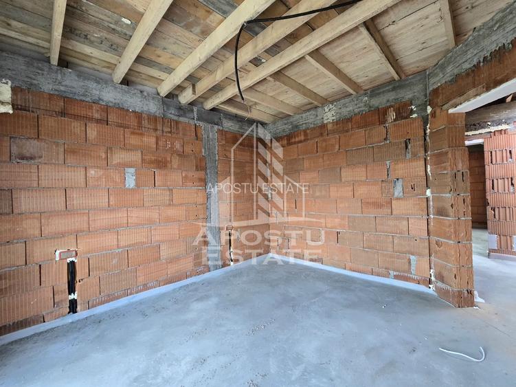 Jumatate de duplex de vanzare, modern, cu 4 camere si 2 bai, Sag, vatra satului - 12