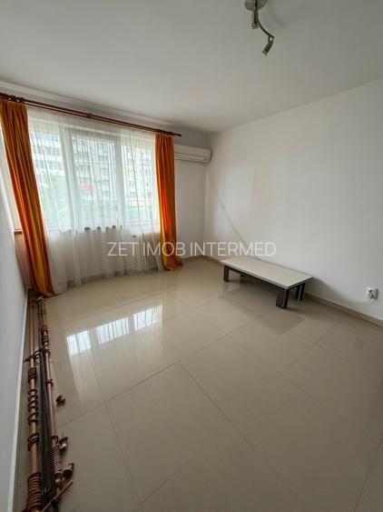 3 camere Piata Chibrit - *langa metrou 1 Mai* - 3