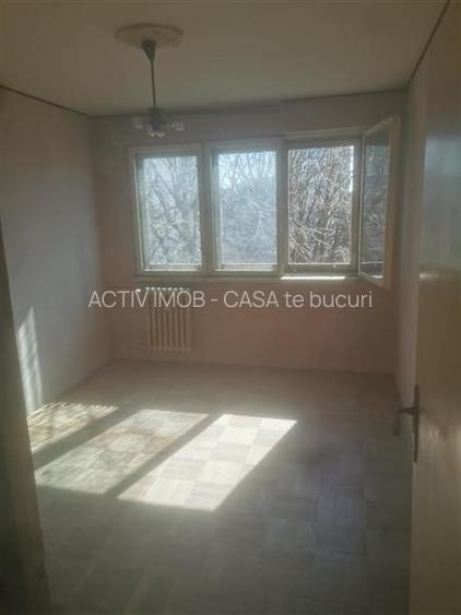 3 Camere, Decomandat, Al. Obregia - 4