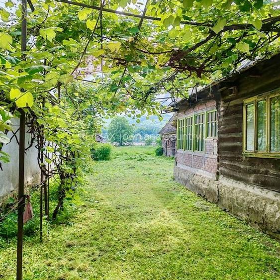 Casă / Vilă cu 3 camere de vânzare - 2