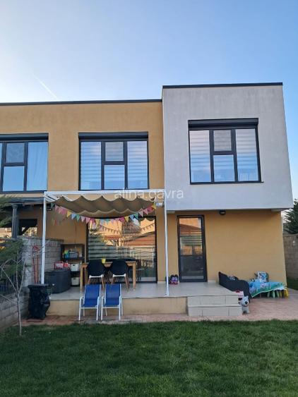 Casă de 111 mp, structură din cărămidă, locuință gata de mutare - 14