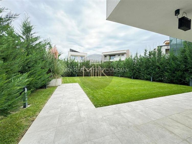 VILA INDIVIDUALA de LUX in Complex | 8 camere | Mobilata&utilata | 4 locuri de p - 12