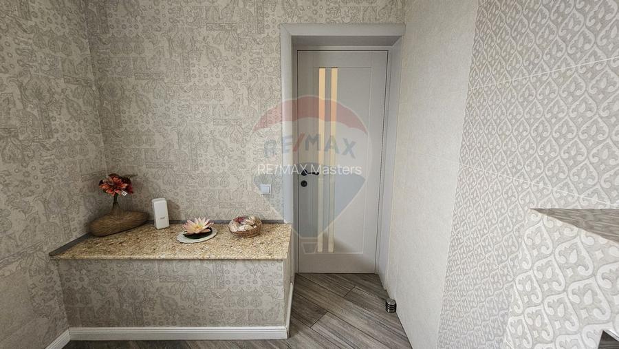 Casă / Vilă cu 7 camere si teren 1000 mp în zona Centrala-Suceava - 25