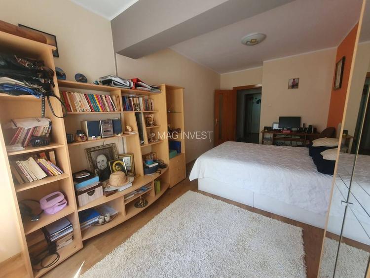 De vanzare – Apartament 3 camere -Complex Vega, Strada Tecuci - 8