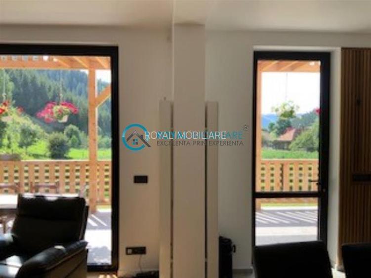 Royal Imobiliare - Vanzare vila/pensiune in zona Harghita - 29