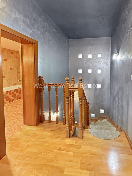 Casă cu două corpuri și utilizare mixtă– rezidențial & comercial - 10