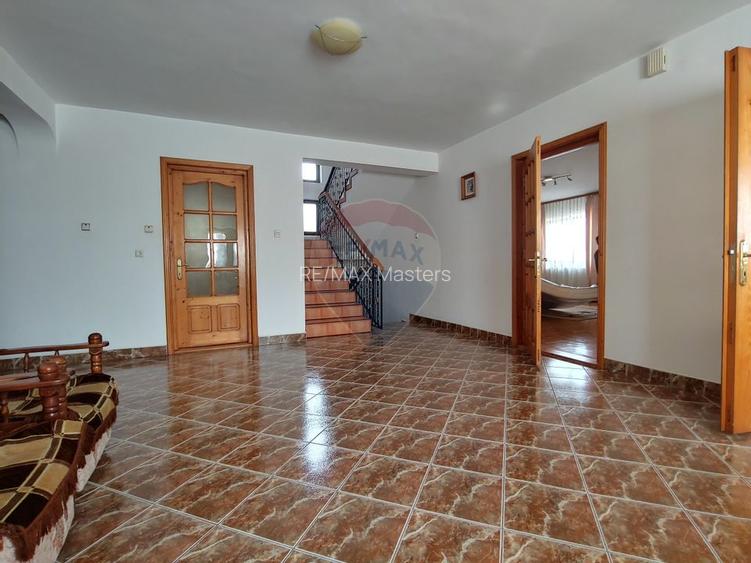 Casa / Vila de vanzare cu teren intravilan 1200 mp-Zvoristea, Suceava - 42