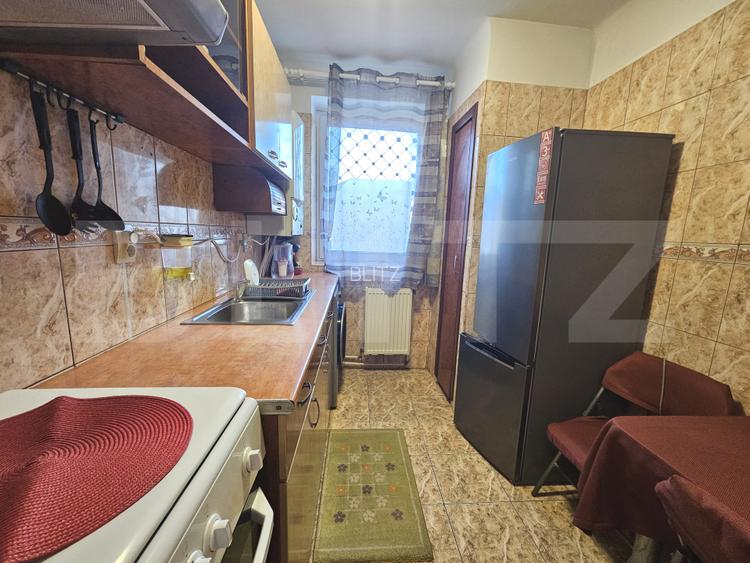 Apartament 2 camere, 40 mp, zona Podul Ros (Sindicate) - 6