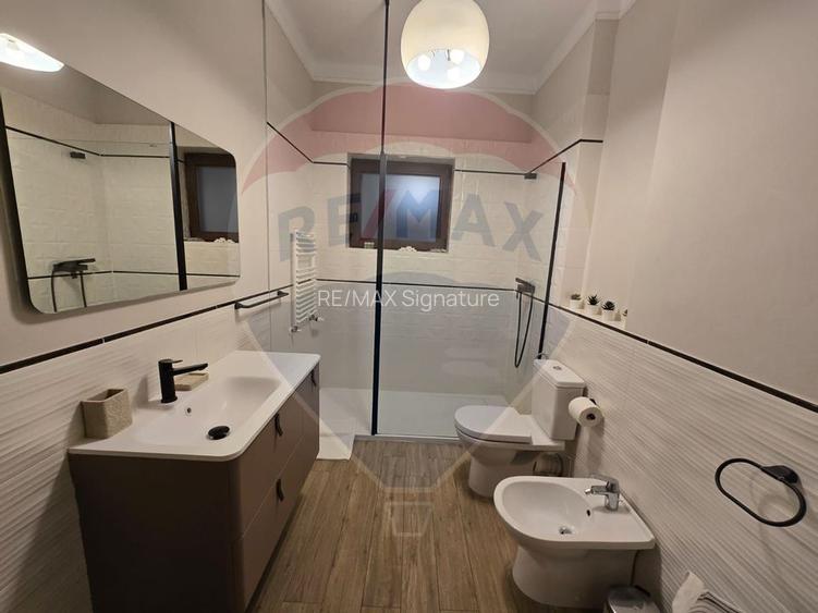 DE INCHIRIAT Apartament 5 camere,-parter, în vila  Kiseleff - 24