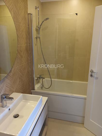 De inchiriat Apartament 4 camere - 7