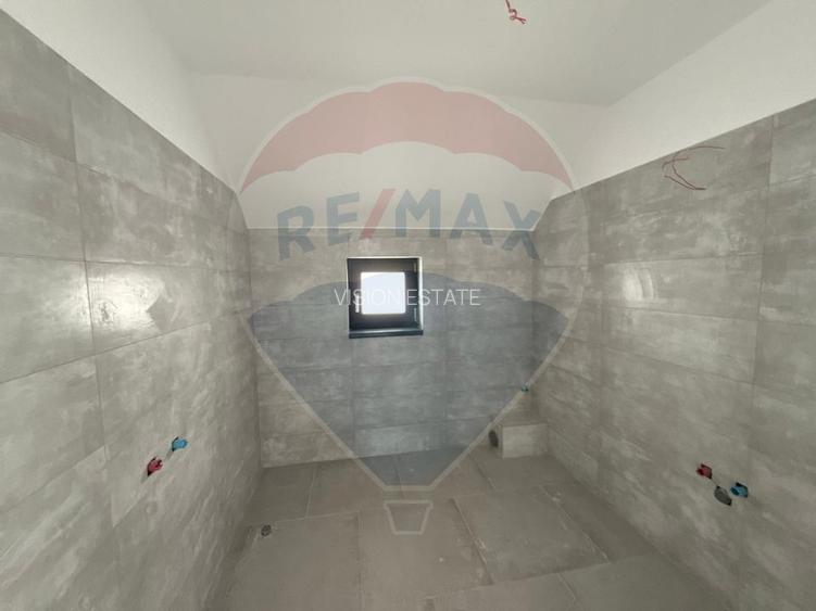 Casă / Vilă cu 4 camere de vânzare în zona Lascar Catargiu - 4