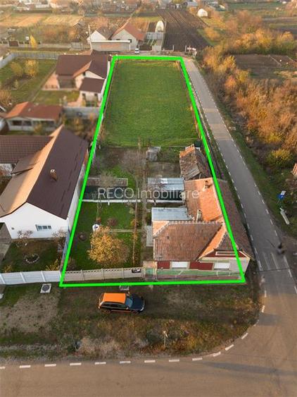 Casa cu teren in Cefa cu dublu front stradal - 2
