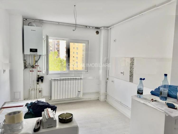 De vanzare Apartament  4 camere tip duplex  Pacii, etajul 4 si 5 - 4